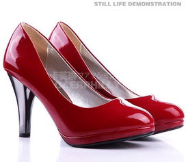 红蜻蜓皮鞋女鞋